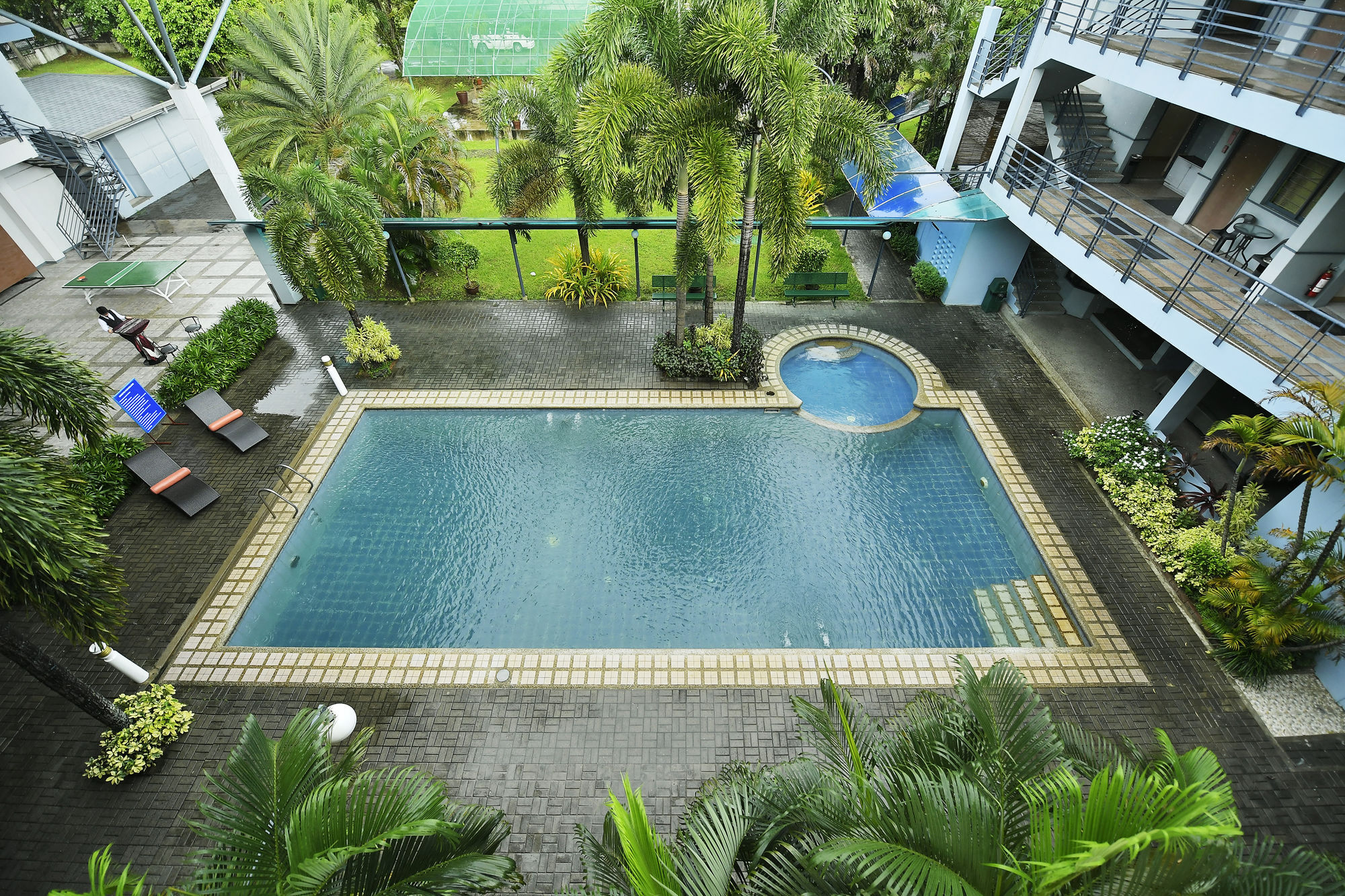 โรงแรมเทคโนพาร์ค ซานตาโรซา ภายนอก รูปภาพ